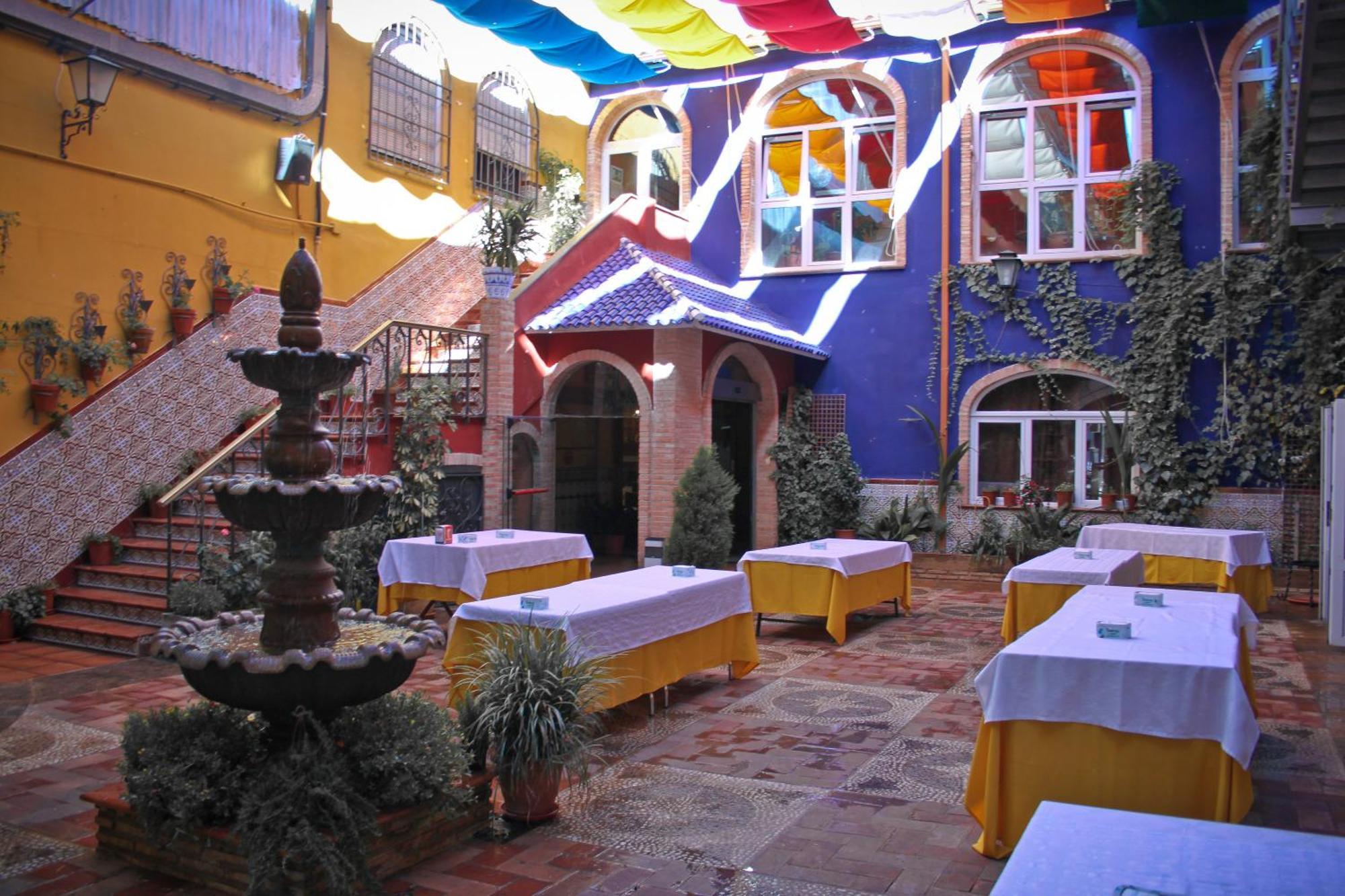 Hotel Plaza Manjon Villanueva Del Arzobispo Kültér fotó
